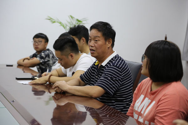 賈爭現(xiàn)院長講話.JPG 賈爭現(xiàn)院長講話.JPG