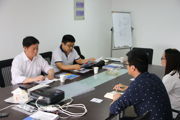 03企業(yè)座談.JPG 03企業(yè)座談.JPG